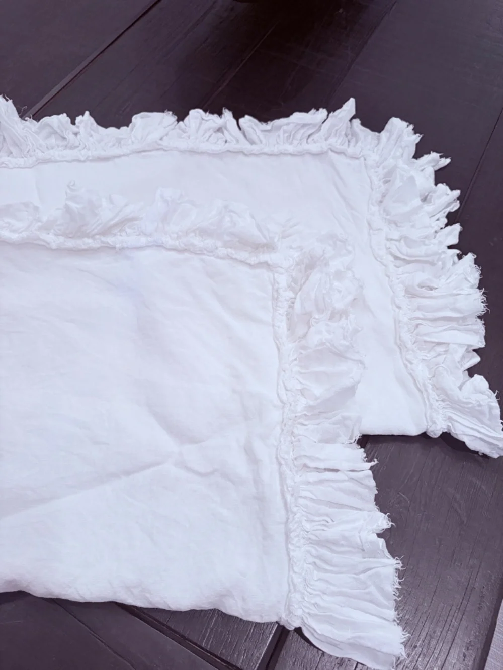 MATTEO Los Angeles Pair of Linen Euro Shams Vintage Wash/White EUC Ret $295 ea